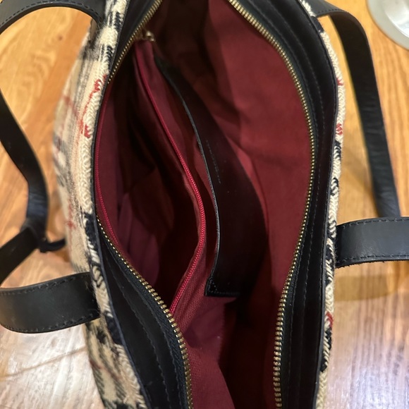 Burberry Checkered Wool Tote bag - Picture 10 of 15
